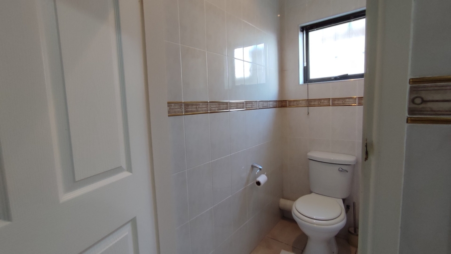 3 Bedroom Property for Sale in Oslo Beach KwaZulu-Natal