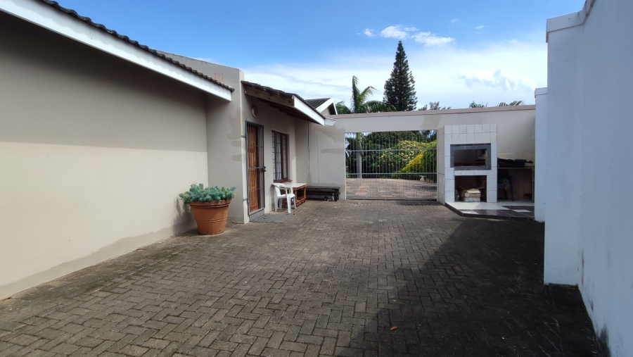 3 Bedroom Property for Sale in Oslo Beach KwaZulu-Natal