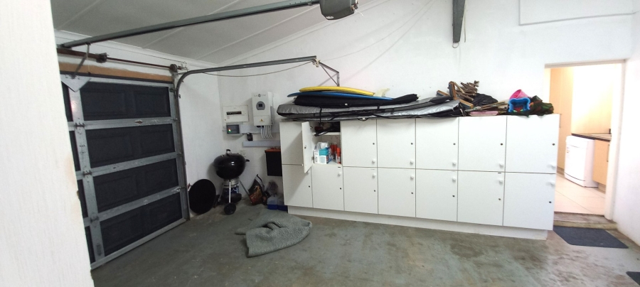 4 Bedroom Property for Sale in Umzumbe KwaZulu-Natal