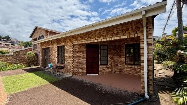 3 Bedroom Property for Sale in Uvongo KwaZulu-Natal