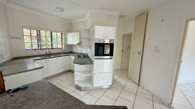 3 Bedroom Property for Sale in Uvongo KwaZulu-Natal