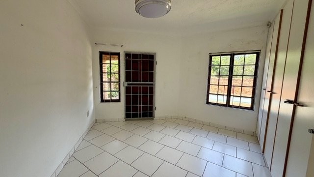 3 Bedroom Property for Sale in Uvongo KwaZulu-Natal