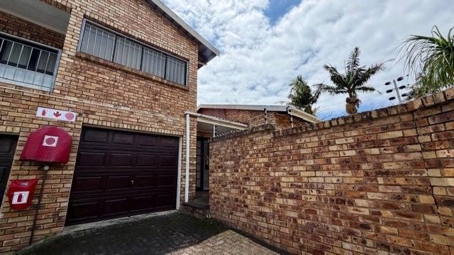 3 Bedroom Property for Sale in Uvongo KwaZulu-Natal