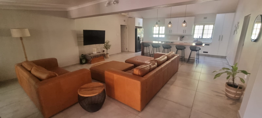 3 Bedroom Property for Sale in Umtentweni KwaZulu-Natal