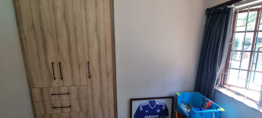 3 Bedroom Property for Sale in Umtentweni KwaZulu-Natal