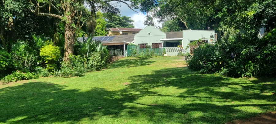 3 Bedroom Property for Sale in Umtentweni KwaZulu-Natal