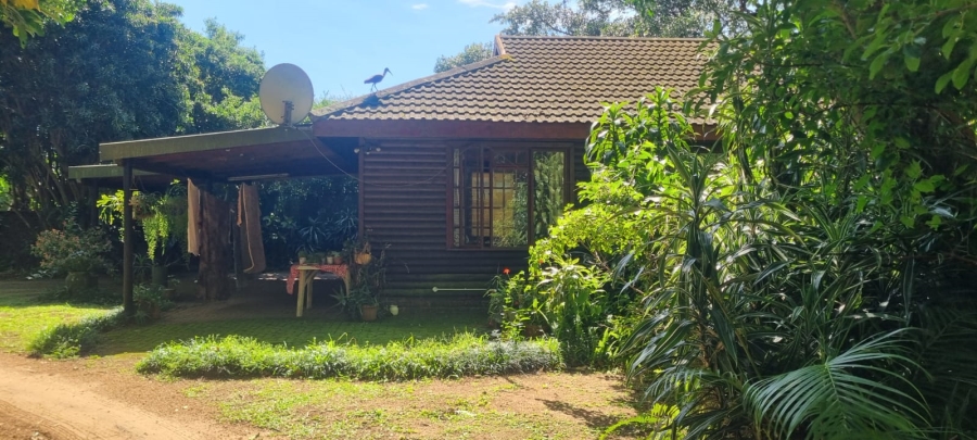 3 Bedroom Property for Sale in Umtentweni KwaZulu-Natal