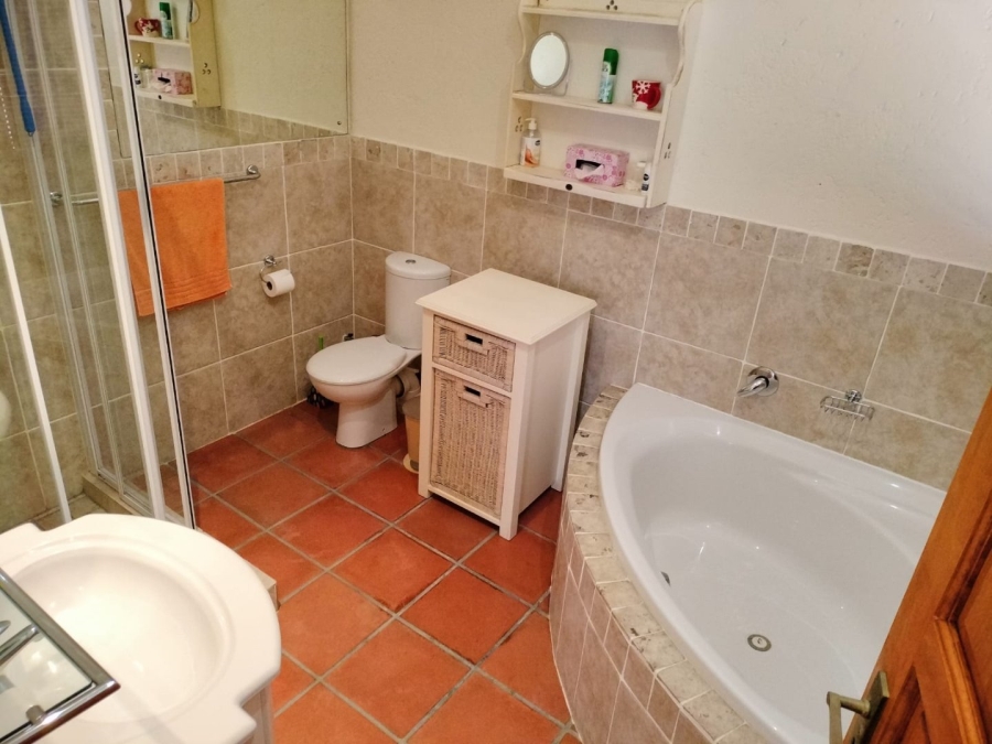 3 Bedroom Property for Sale in Margate KwaZulu-Natal