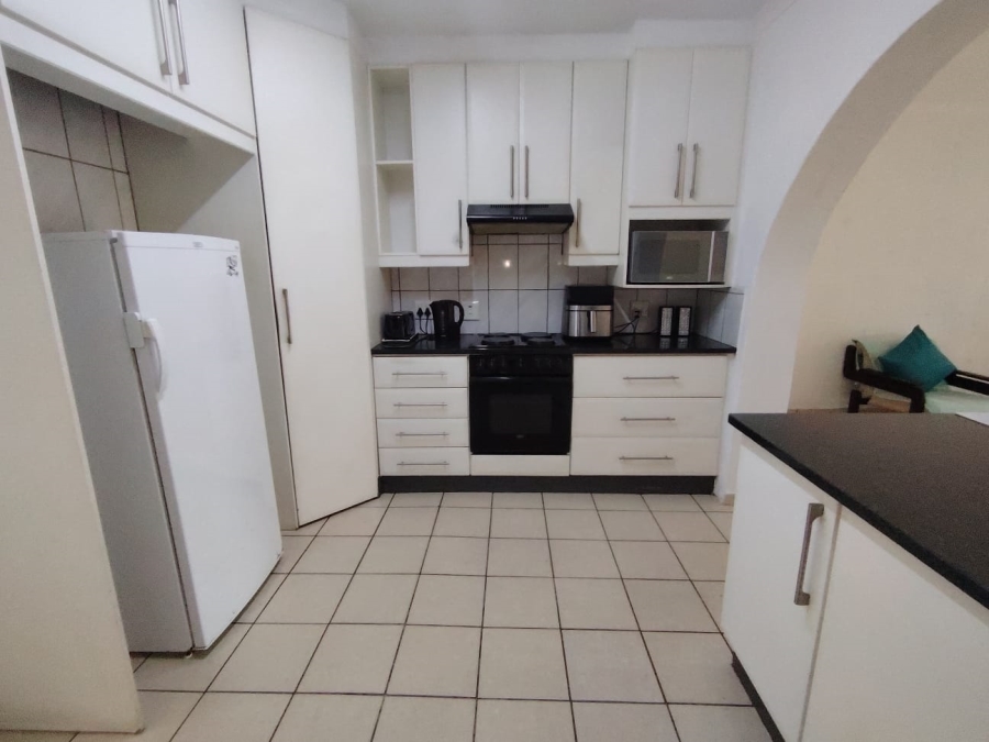 6 Bedroom Property for Sale in Margate KwaZulu-Natal