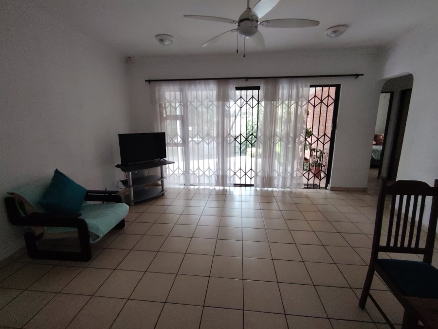 6 Bedroom Property for Sale in Margate KwaZulu-Natal