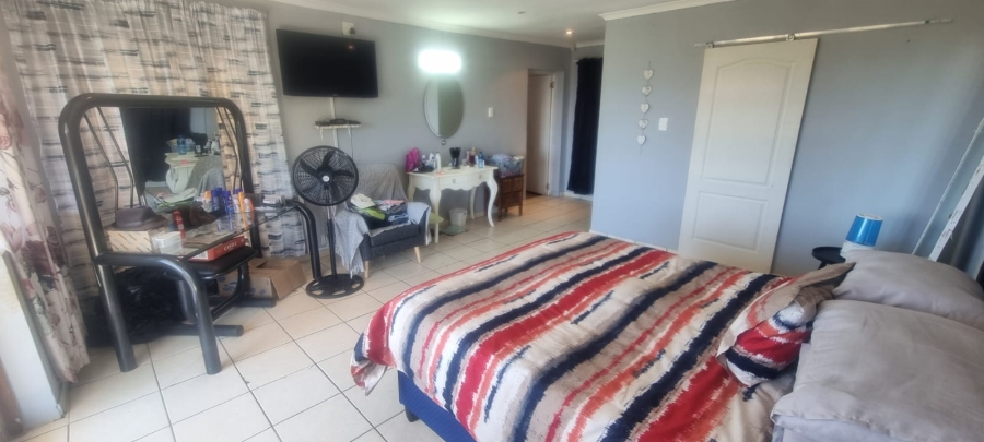 4 Bedroom Property for Sale in Pumula KwaZulu-Natal