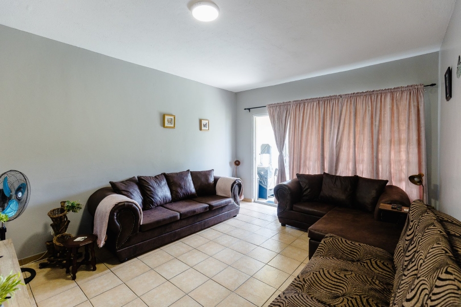 2 Bedroom Property for Sale in Uvongo KwaZulu-Natal