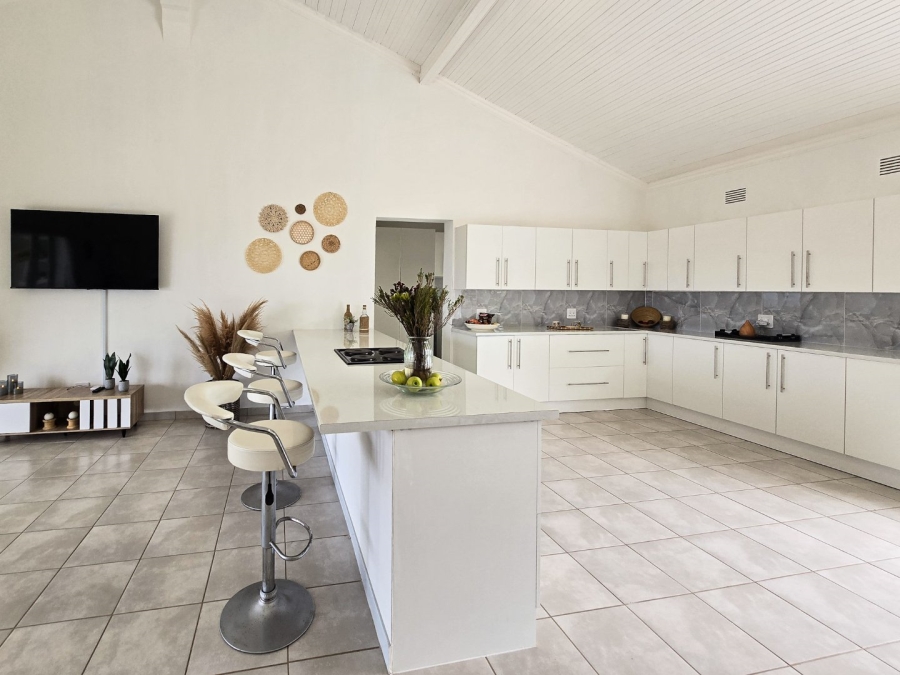 3 Bedroom Property for Sale in Manaba Beach KwaZulu-Natal