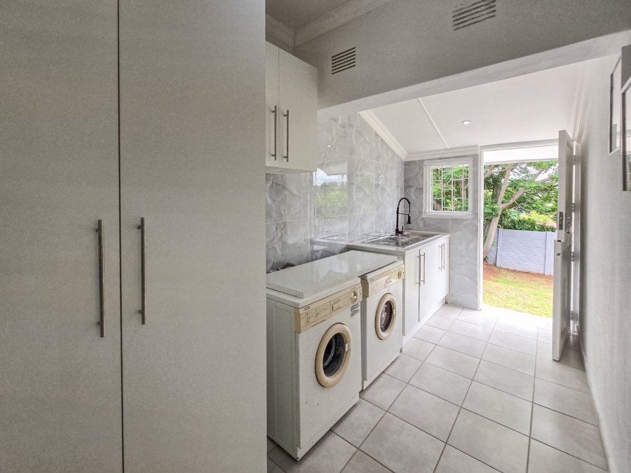 3 Bedroom Property for Sale in Manaba Beach KwaZulu-Natal