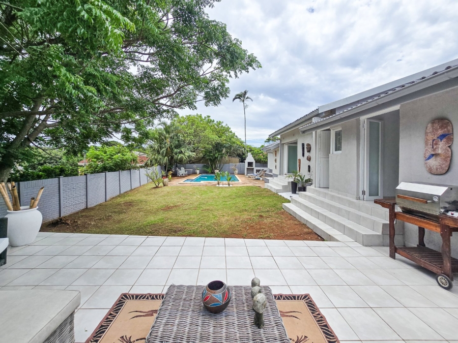 3 Bedroom Property for Sale in Manaba Beach KwaZulu-Natal