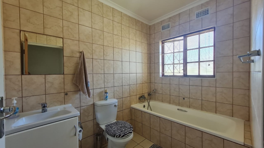 2 Bedroom Property for Sale in Shelly Beach KwaZulu-Natal