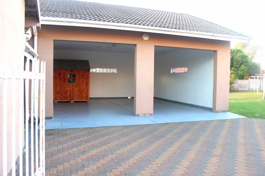 4 Bedroom Property for Sale in Dundee KwaZulu-Natal