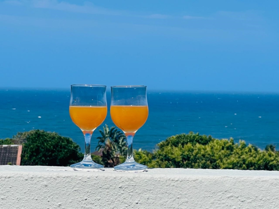 2 Bedroom Property for Sale in Manaba Beach KwaZulu-Natal