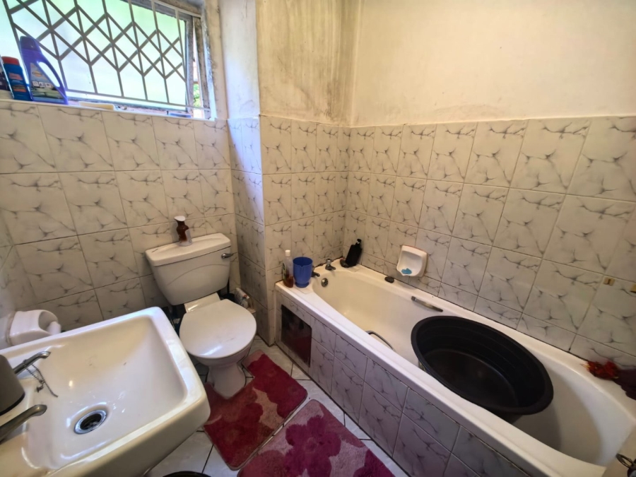 To Let 2 Bedroom Property for Rent in Morningside KwaZulu-Natal