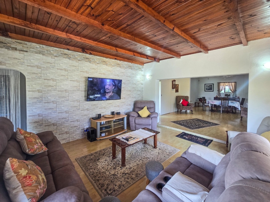 6 Bedroom Property for Sale in Ramsgate KwaZulu-Natal