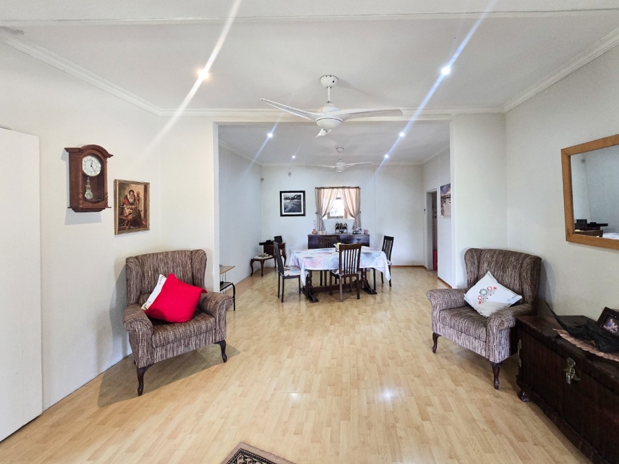 6 Bedroom Property for Sale in Ramsgate KwaZulu-Natal