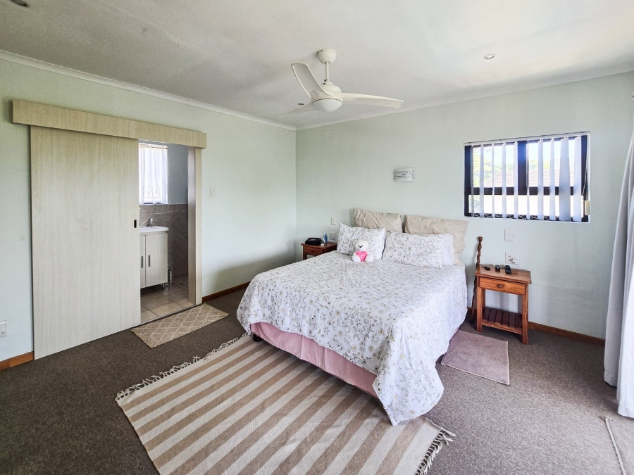 6 Bedroom Property for Sale in Ramsgate KwaZulu-Natal