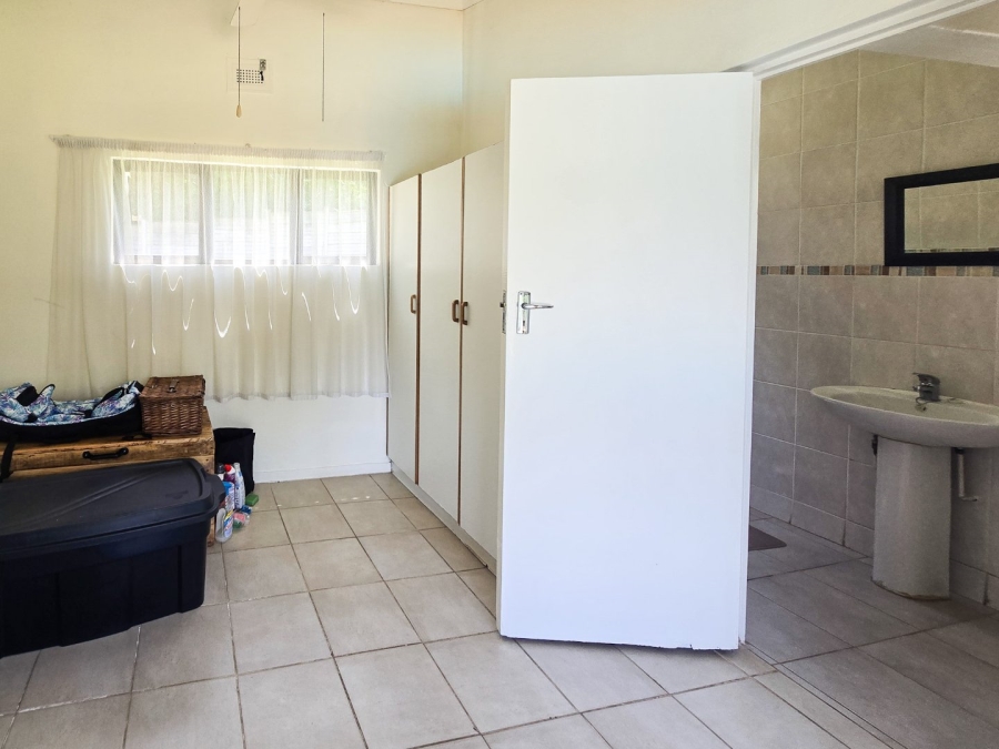 6 Bedroom Property for Sale in Ramsgate KwaZulu-Natal