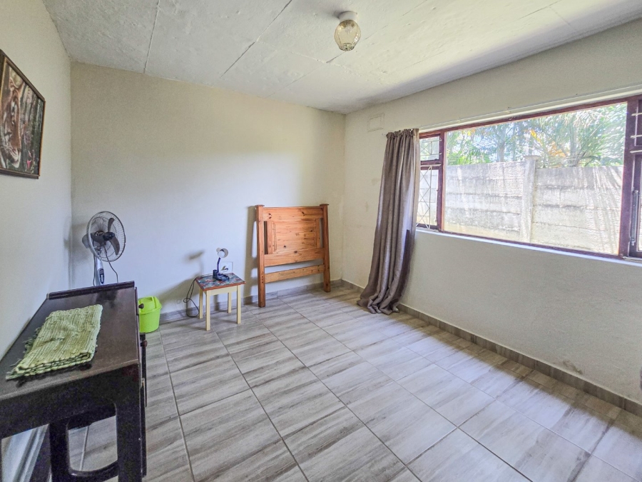 6 Bedroom Property for Sale in Ramsgate KwaZulu-Natal