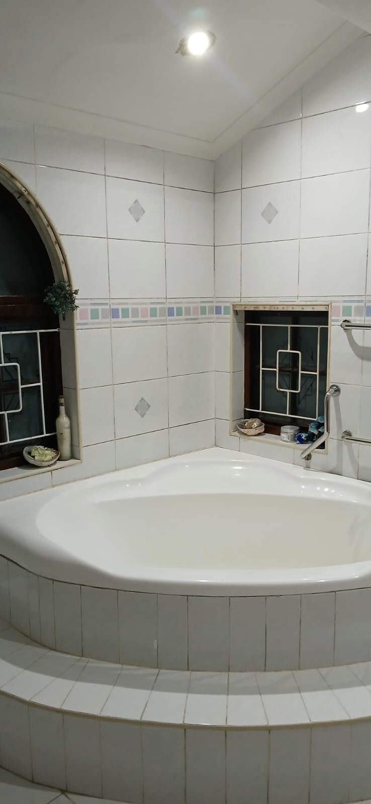  Bedroom Property for Sale in Kloof KwaZulu-Natal