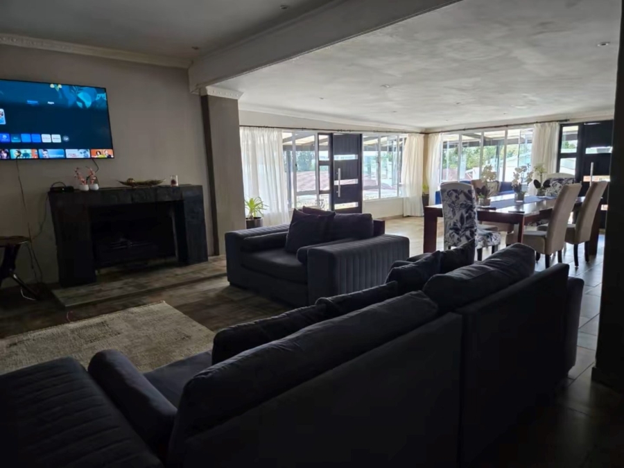 4 Bedroom Property for Sale in Ixopo KwaZulu-Natal