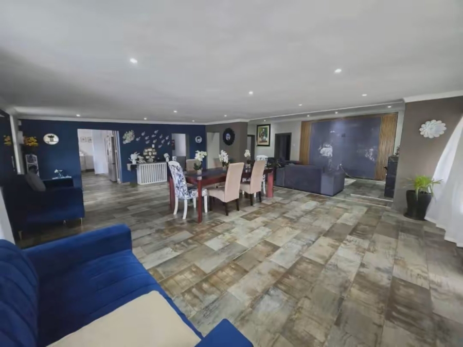 4 Bedroom Property for Sale in Ixopo KwaZulu-Natal