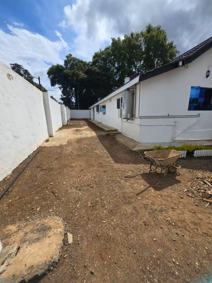 4 Bedroom Property for Sale in Ixopo KwaZulu-Natal