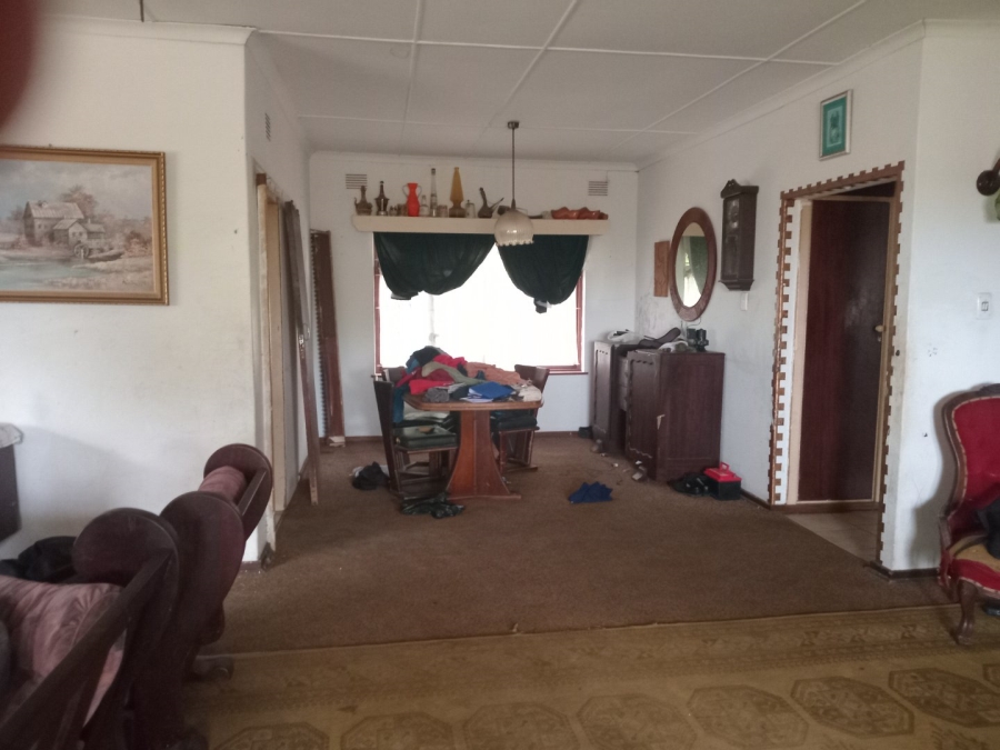 4 Bedroom Property for Sale in St Michaels On Sea KwaZulu-Natal