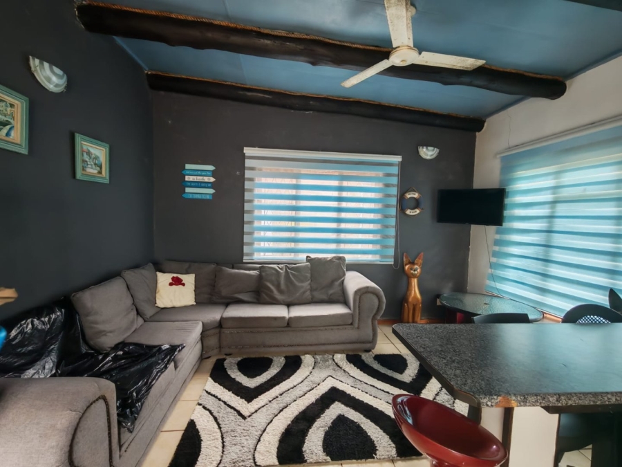 2 Bedroom Property for Sale in Umzumbe KwaZulu-Natal