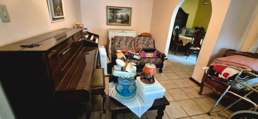 4 Bedroom Property for Sale in Pioneer Park KwaZulu-Natal