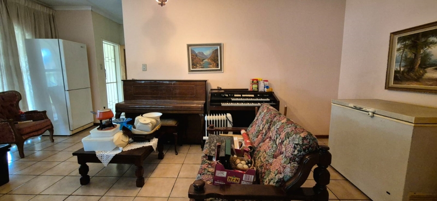 4 Bedroom Property for Sale in Pioneer Park KwaZulu-Natal