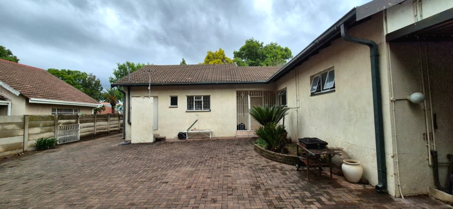 4 Bedroom Property for Sale in Pioneer Park KwaZulu-Natal