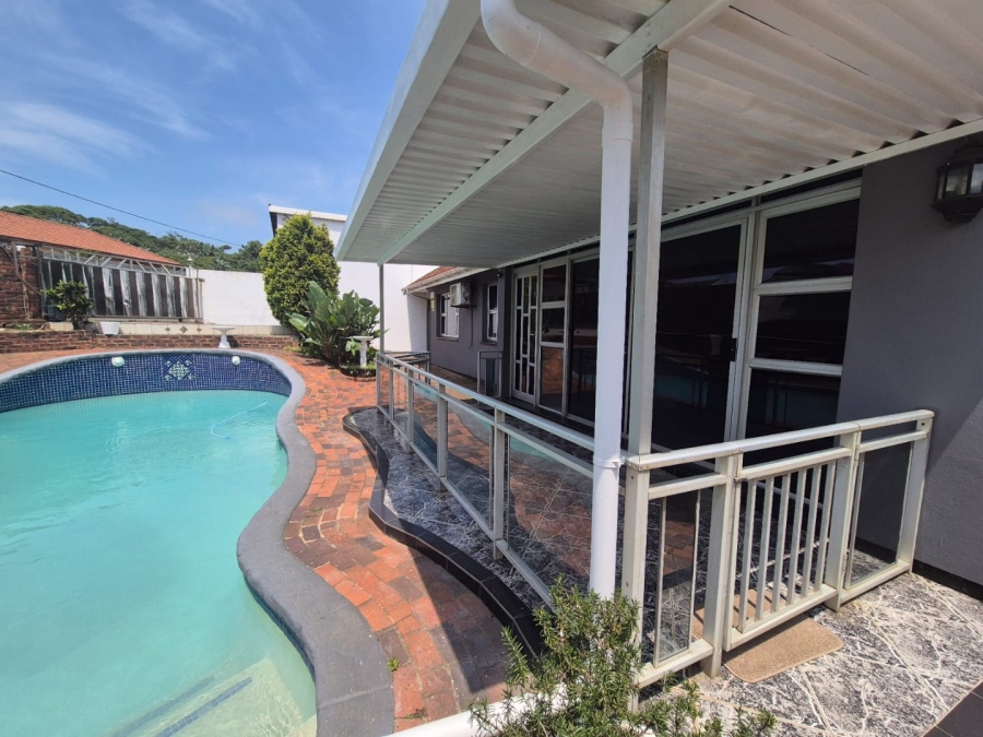 3 Bedroom Property for Sale in Brighton Beach KwaZulu-Natal