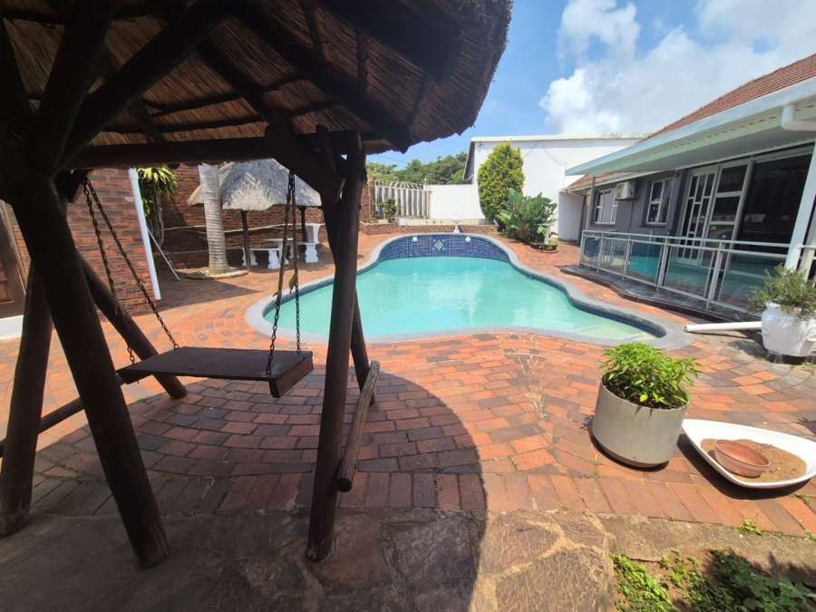 3 Bedroom Property for Sale in Brighton Beach KwaZulu-Natal