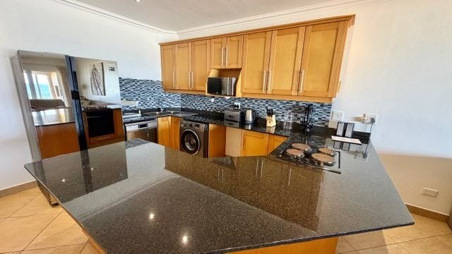3 Bedroom Property for Sale in Uvongo KwaZulu-Natal
