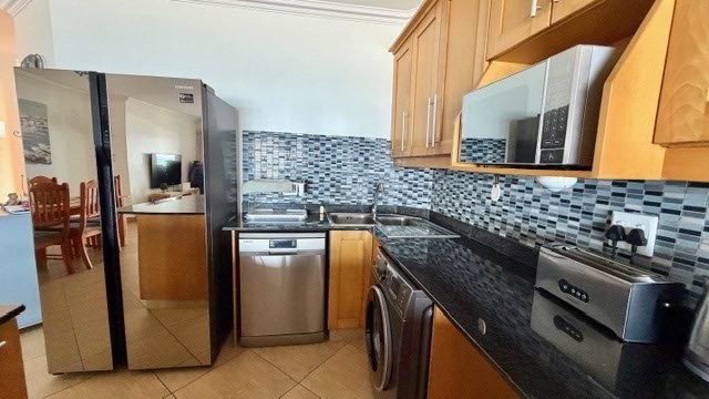 3 Bedroom Property for Sale in Uvongo KwaZulu-Natal