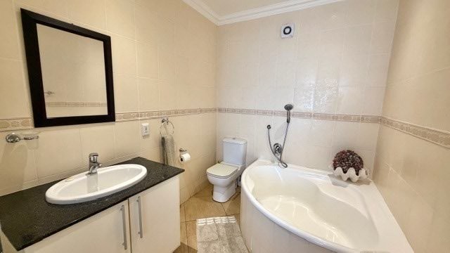 3 Bedroom Property for Sale in Uvongo KwaZulu-Natal