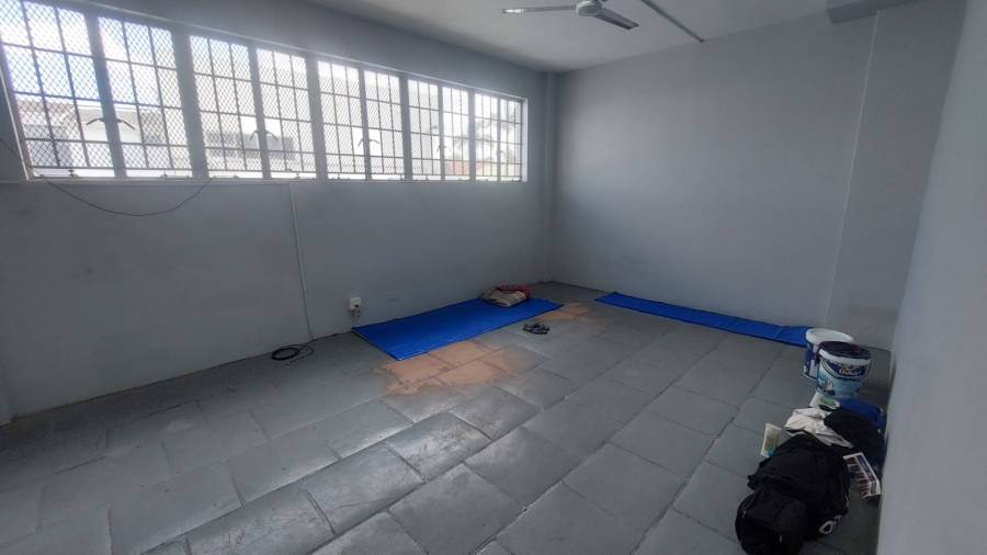 To Let commercial Property for Rent in Windermere KwaZulu-Natal