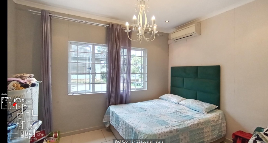 5 Bedroom Property for Sale in Kloof KwaZulu-Natal