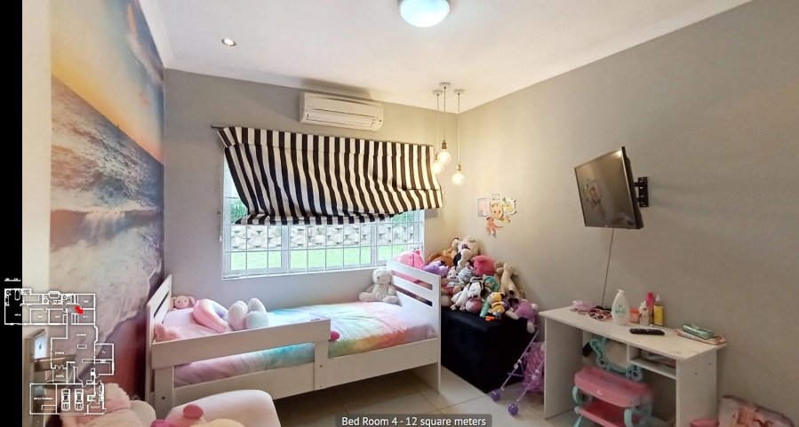 5 Bedroom Property for Sale in Kloof KwaZulu-Natal