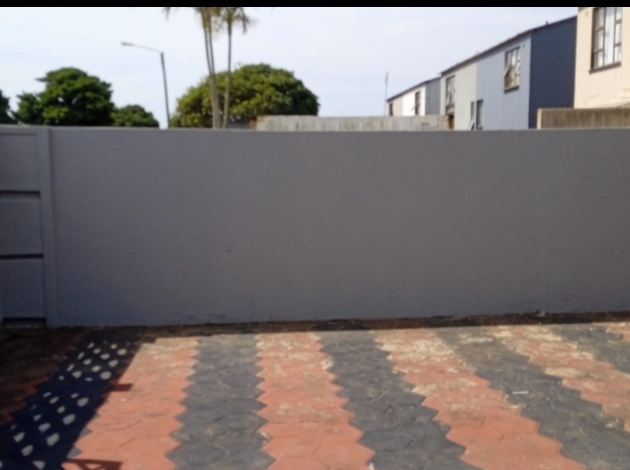  Bedroom Property for Sale in Esikhawini KwaZulu-Natal