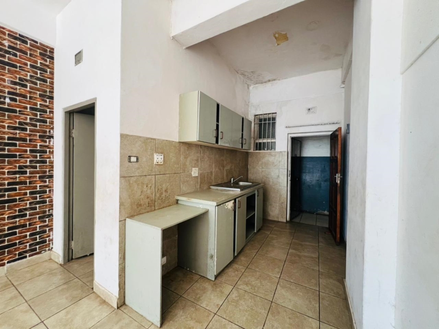 To Let  Bedroom Property for Rent in South Beach KwaZulu-Natal