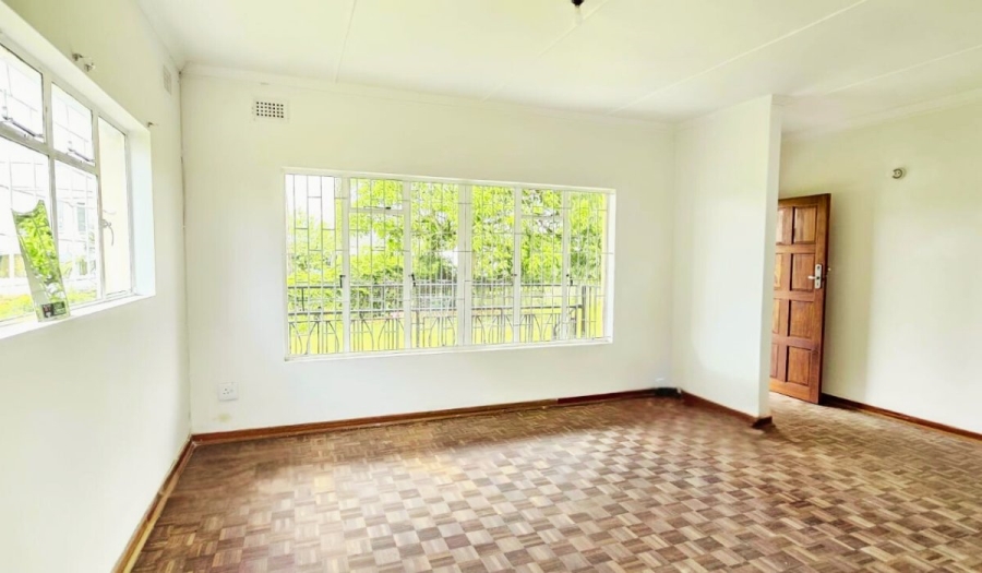 3 Bedroom Property for Sale in Erasmus Dam KwaZulu-Natal