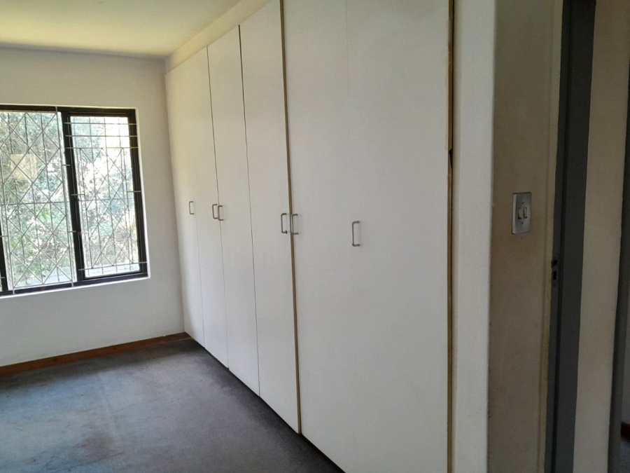 To Let 3 Bedroom Property for Rent in Queensburgh KwaZulu-Natal