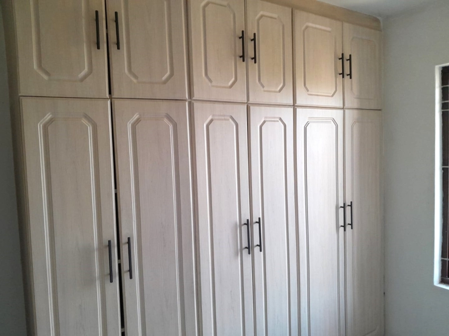 To Let 3 Bedroom Property for Rent in Queensburgh KwaZulu-Natal